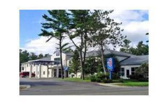 Seasons Inn Traverse City