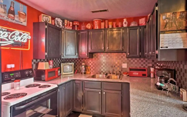 Presley's Penthouse 2BR Branson Resort Condo