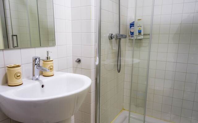 Liiiving - Historic Clérigos Studio - 1F