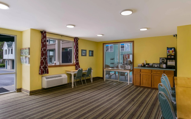 Rodeway Inn & Suites Hershey Chocolate Avenue