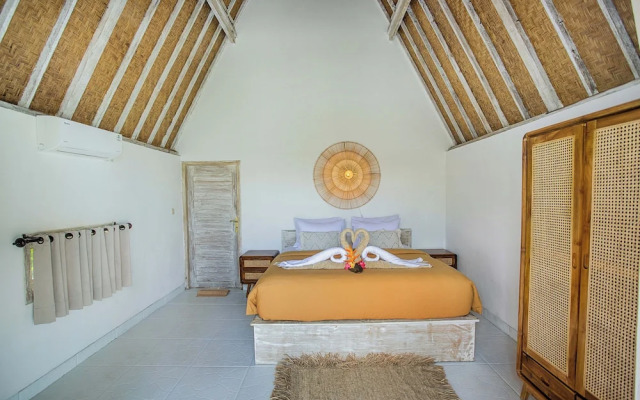 Sunset House Ceningan