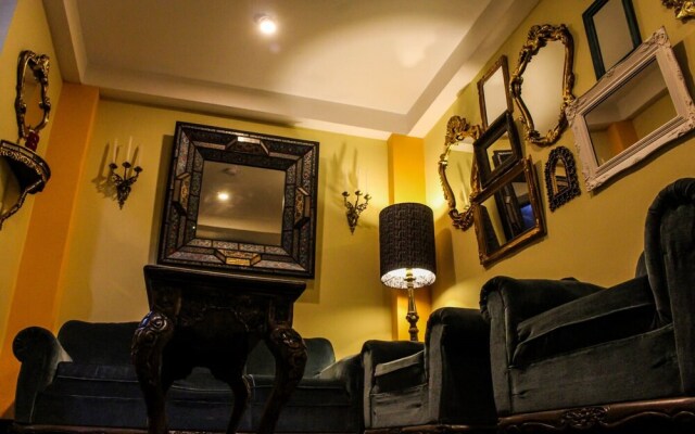 Patak Boutique