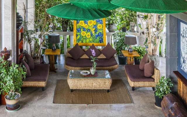Aroma Beach Resort & Spa