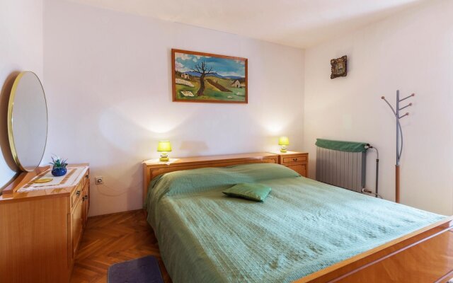 Awesome apartment in Rovinj w/ 3 Bedrooms