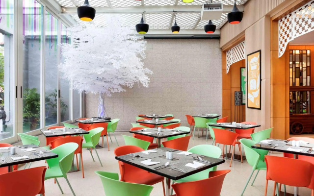 ibis Styles Solo
