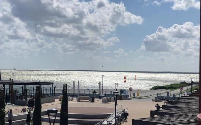 Appartement Makkum aan het strand