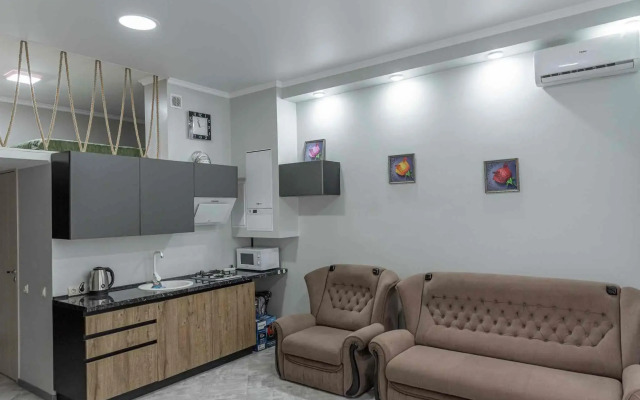 Apartments on Subtropical street 5