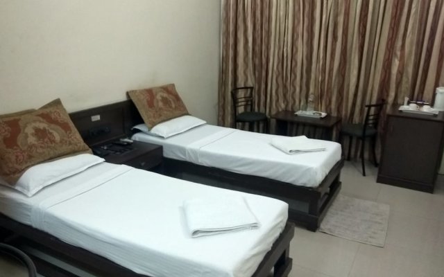 JK Rooms 108 Hotel Royal Regency