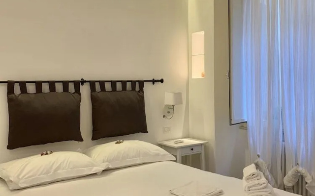 Luxury Rooms near Colosseum
