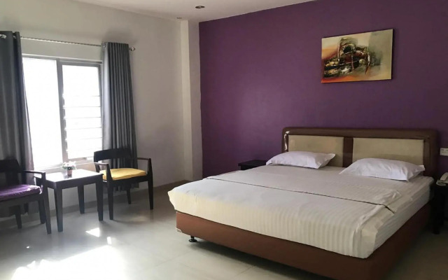 Liras Hotel by Airy Rooms