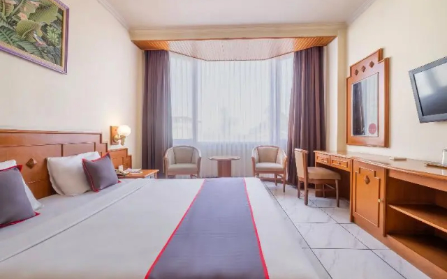 Baltika Hotel by OYO Rooms