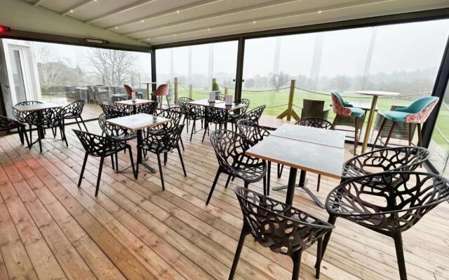 Welbeck Manor and Golf