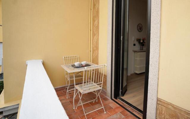 [Dalia Suite] Leonardo Academy, MXP & Lakes