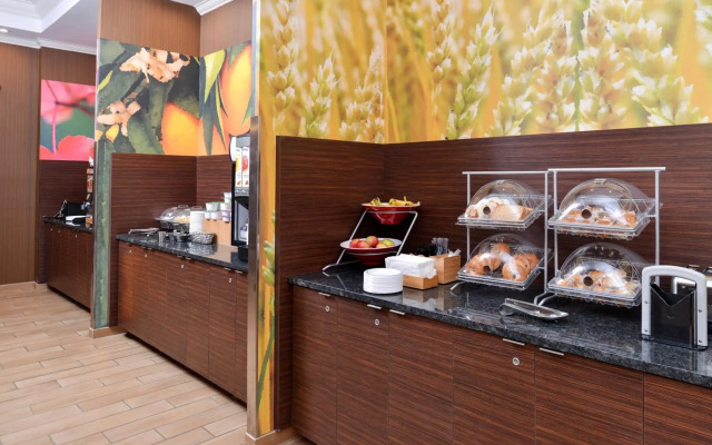 Fairfield Inn & Suites by Marriott Albany Downtown