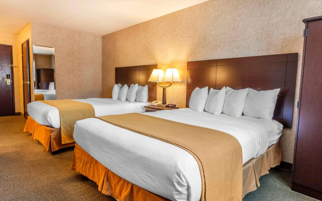 Quality Inn Near Seattle Premium Outlets Arlington