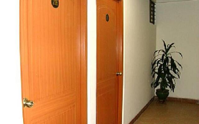 Hostal Bond