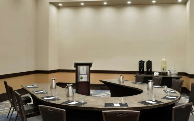 Embassy Suites Hotel Syracuse