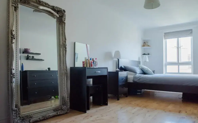 Lovely 2 Bedroom Flat in Heart of Stoke Newington