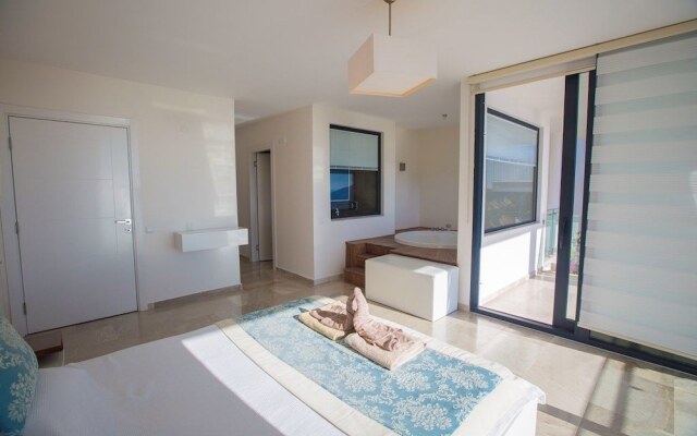 Villa Swan by Akdenizvillam