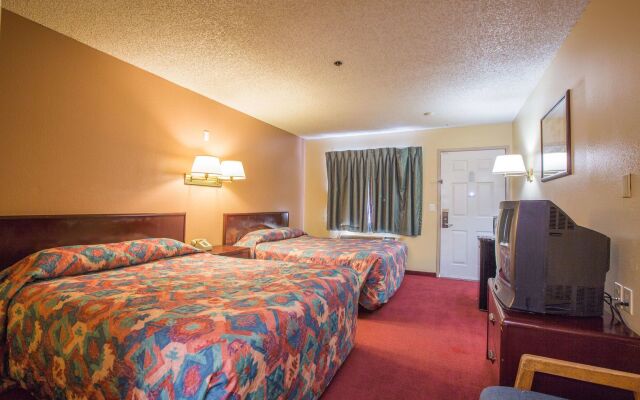University Inn Fresno