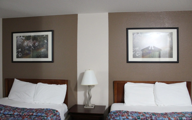 Coratel Inn and Suites Maple Grove