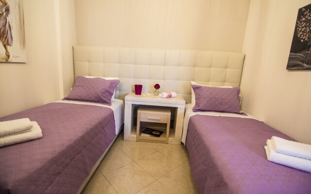Luxury Mari House