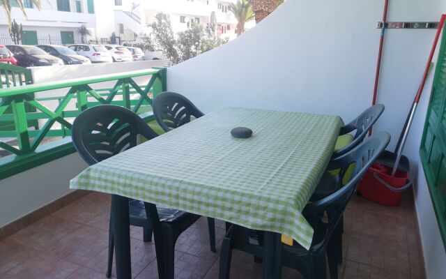 Chalana Puerto Del Carmen