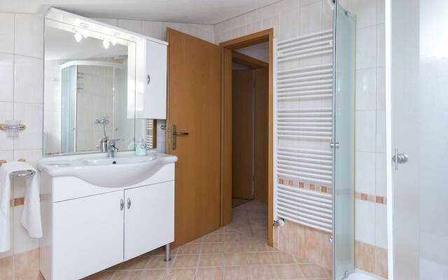 Sunlit Apartment Near Sea in Labin