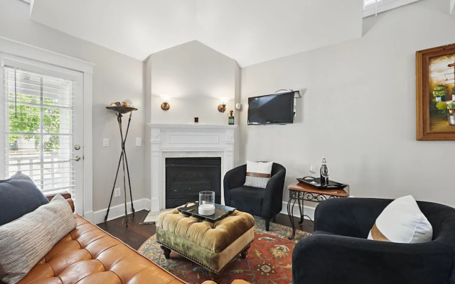 Carriage Way Centennial