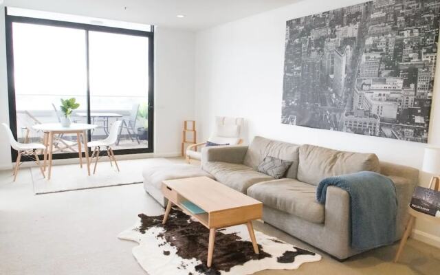 Modern 2 Bedroom Apartment in Melbourne's Northcote