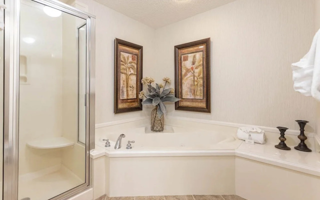 Phoenix Ix 1506 2 Bedroom Condo