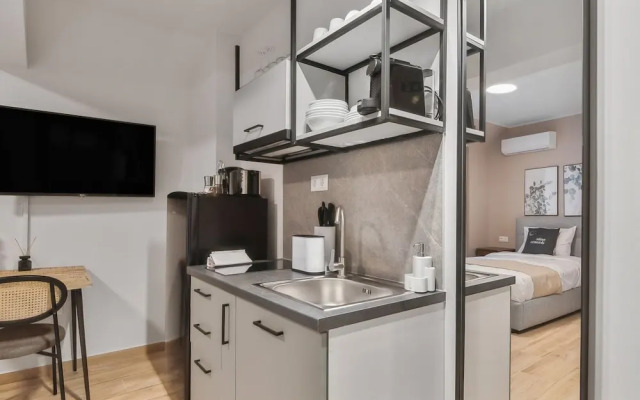 limehome Athens Solonos City Center
