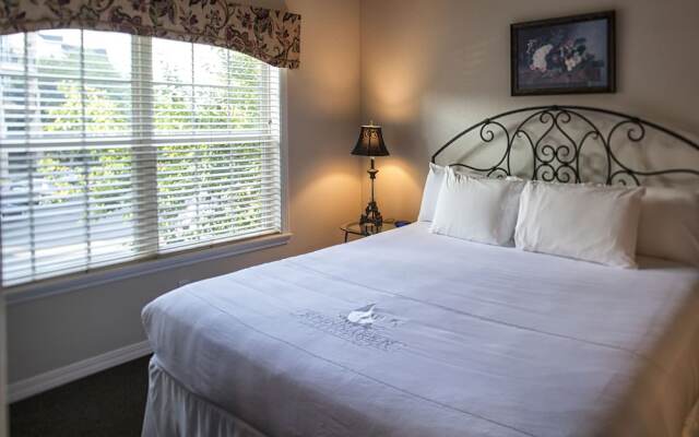 French Quarter Resort