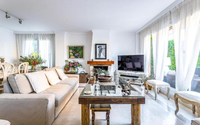 OleHolidays Adosado Mediterraneo Los Monteros 100 m playa