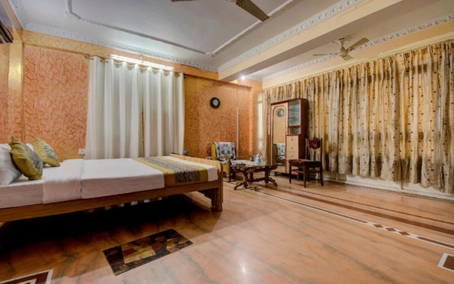 OYO 18345 A S Palace