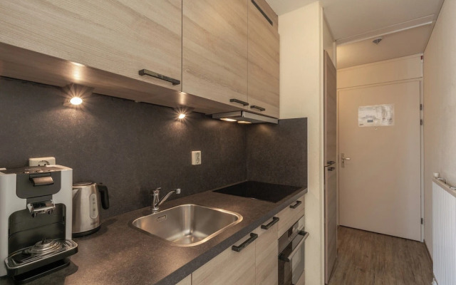 Cozy Apartment With Kitchen