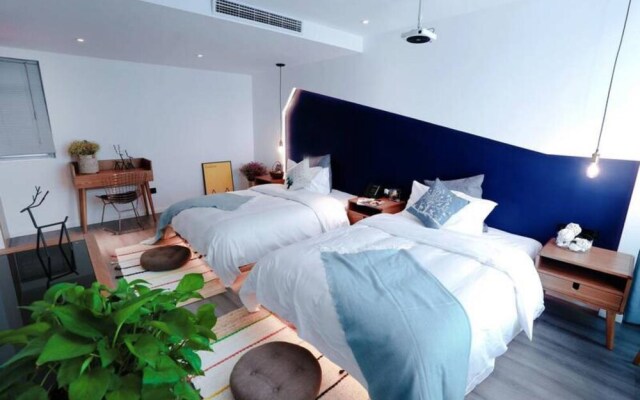 N·Time Art Hotel (Chongqing Jiefangbei Pedestrian Street)