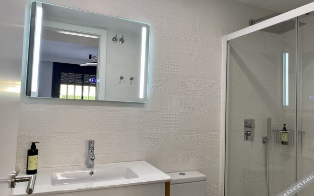 Caleyro Boutique Apartments - Parking incluido