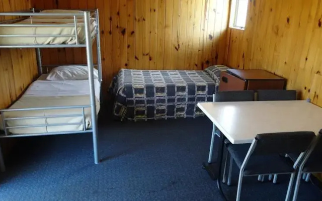 Ninety Mile Beach Holiday Park