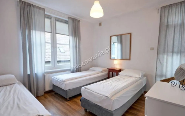 Sisters Lodge Hostel