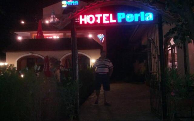 Perla Family Hotel