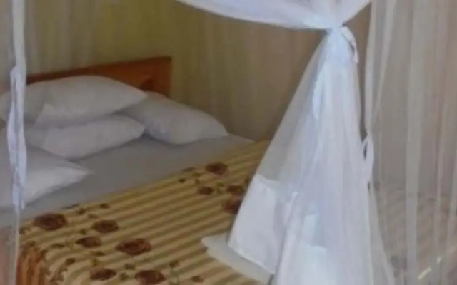 The Yellow Green Hotel