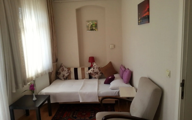 Hotel Taksim Home