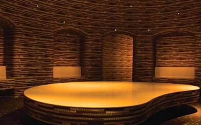 Luxury Suites at the Palms