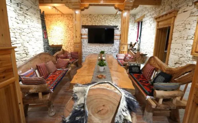 Danba Zongkar Homestay