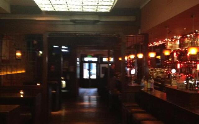 Hearns Hotel