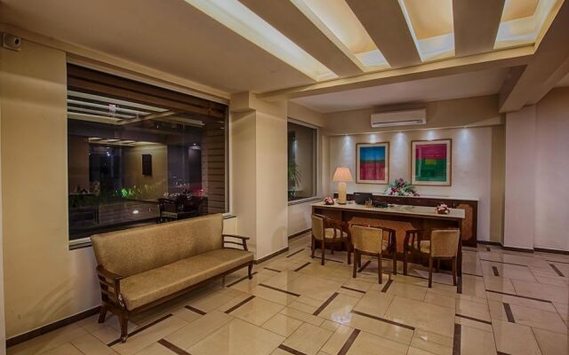 SinQ Suites
