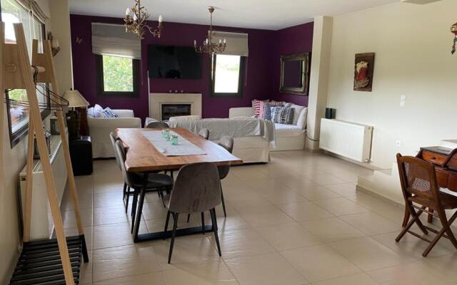 Thespis Villa 1