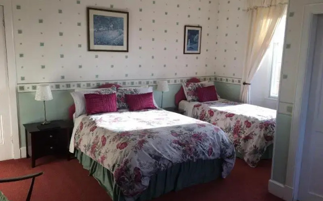 The Pines Guesthouse