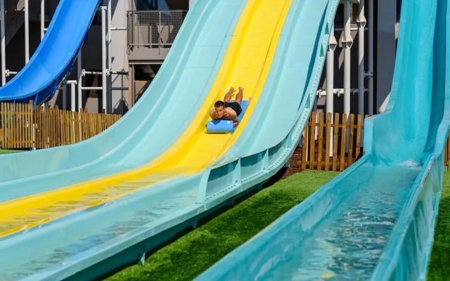 Apartamentos Montechoro Clube 99